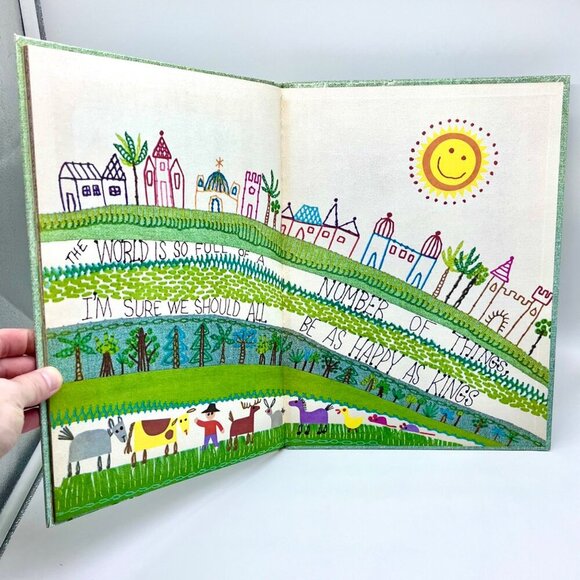 A Child’s Garden Of Verses Golden Book 1972 Virginia Tiffany Stitchery Art HC - Picture 7 of 8